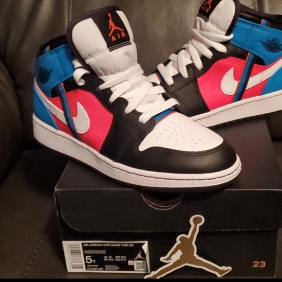 Jordan Shoes - Air Jordan 1 Gametime Mids